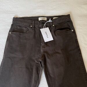 FRAME modern mid- rise straight jean